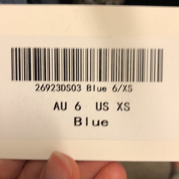 Selfie Leslie backless dress (PEARL RUFFLE STRAP LACE MINI DRESS BLUE) - Picture 8 of 8